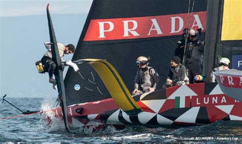 INEOS Britannia and Luna Rossa Prada Pirelli .